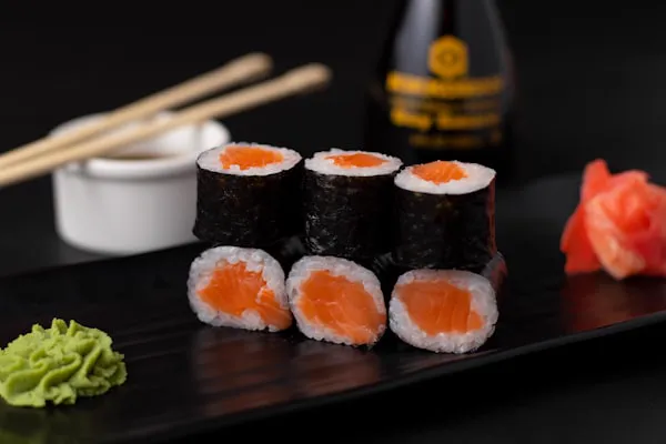 Hosomaki al salmone